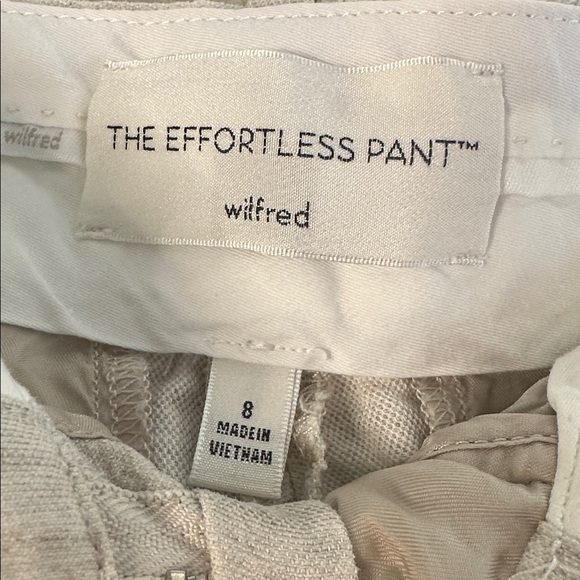 Aritzia Wilfred Natural Ecru Mid-Thigh The Effortless Linen 5" Shorts - Picture 3 of 4